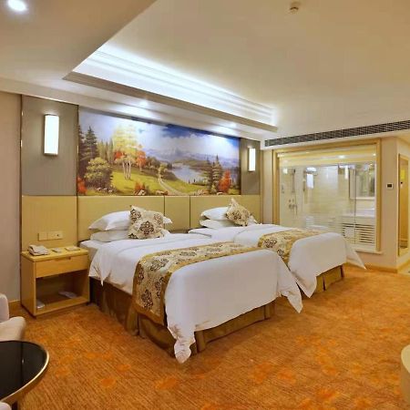 Vienna International Hotel Nanning Zoo Екстер'єр фото