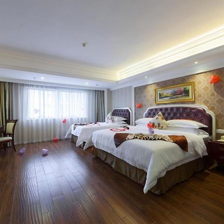 Vienna International Hotel Nanning Zoo Екстер'єр фото