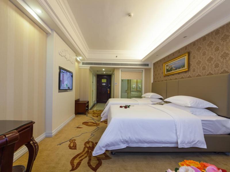 Vienna International Hotel Nanning Zoo Екстер'єр фото