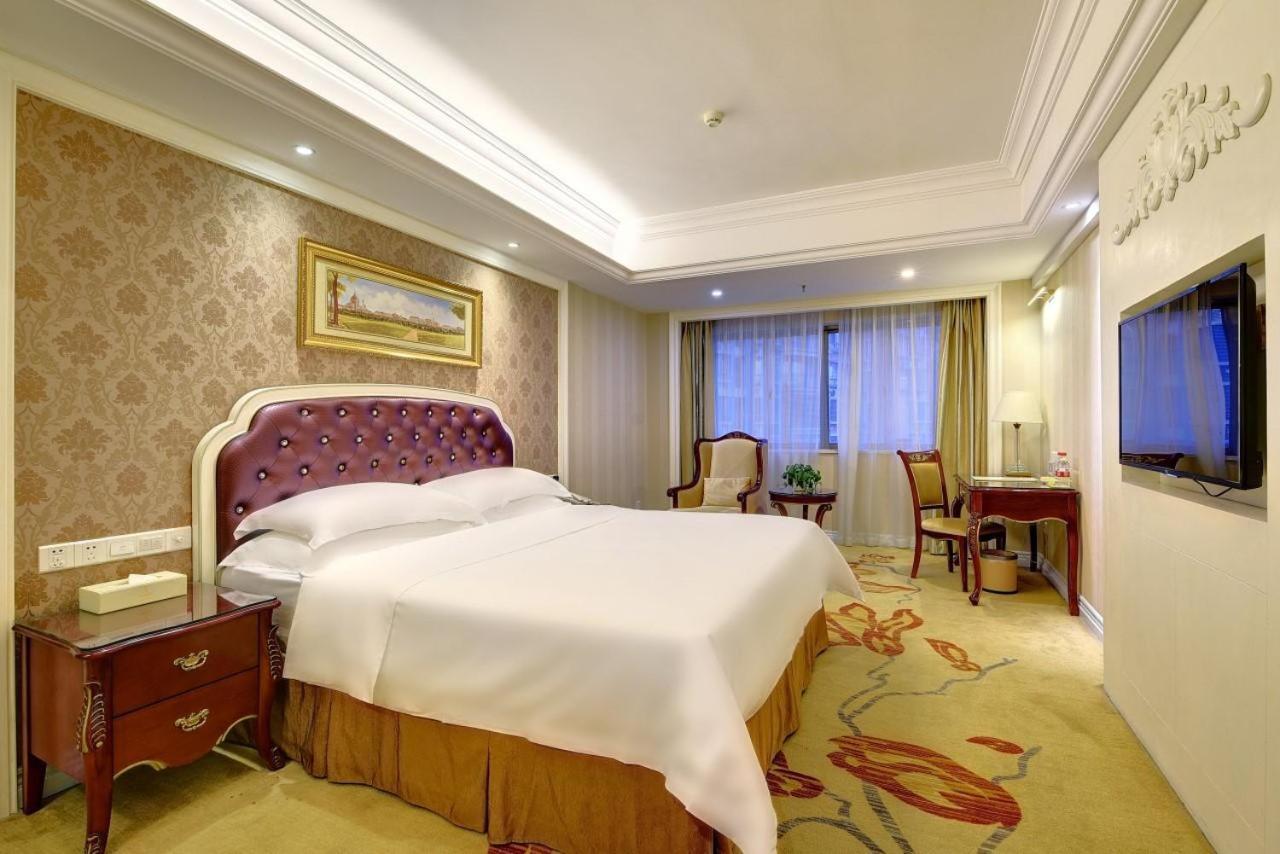 Vienna International Hotel Nanning Zoo Екстер'єр фото