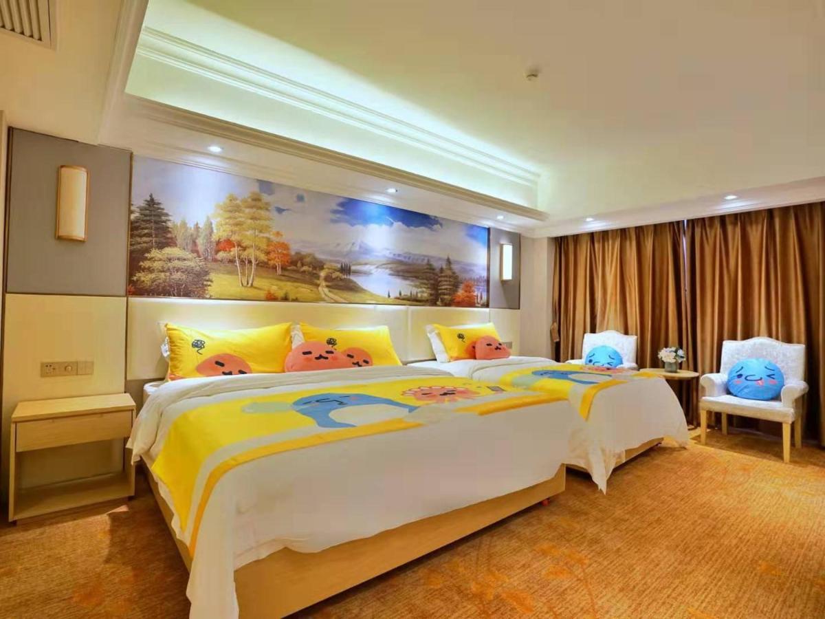 Vienna International Hotel Nanning Zoo Екстер'єр фото